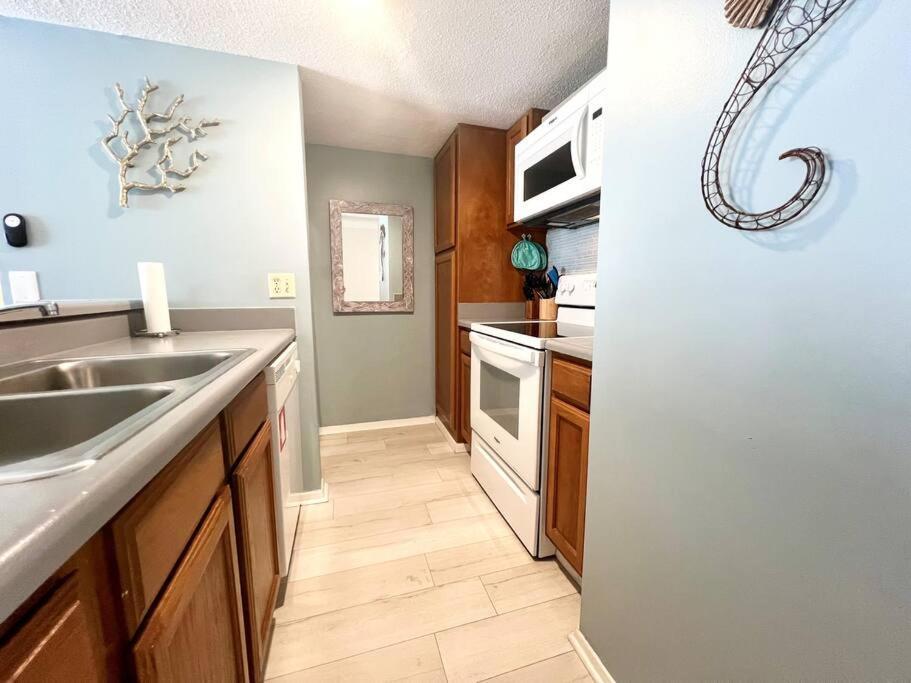 Cheapest On The Beach-oceanfront-heated Pool! Gulf Shores