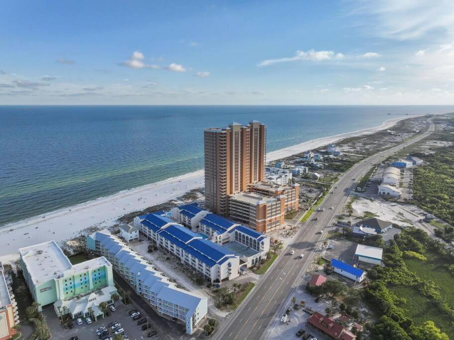 Cheapest On The Beach-oceanfront-heated Pool!
